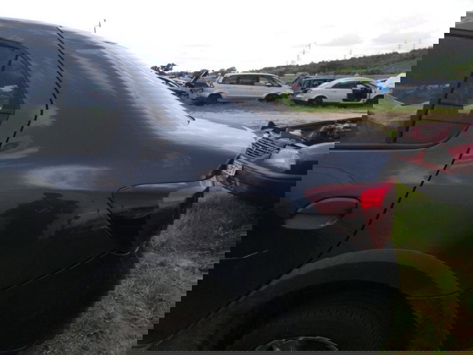 Aripa stanga spate Dacia Logan 2 0.9 benz H4B OEM 2012-2020