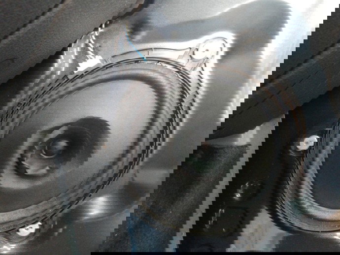 Boxa dreapta fata Dacia Logan 2 0.9 benz H4B OEM 2012-2020