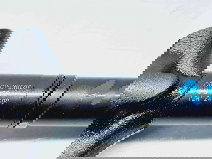 Injector Toyota Rav 4 III (ACA3, ACE, ALA3, GSA3, ZSA3) [Fabr 2005-2013] 23670-0R020 2.2 2AD 100KW / 136CP  