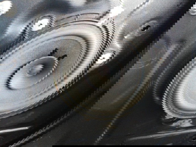 Boxa stanga spate Dacia Logan 2 0.9 benz H4B OEM 2012-2020