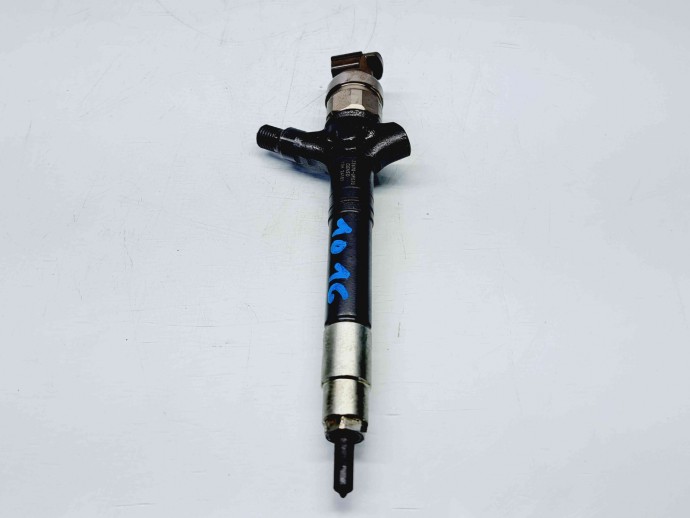 Injector Toyota Rav 4 III (ACA3, ACE, ALA3, GSA3, ZSA3) [Fabr 2005-2013] 23670-0R020 2.2 2AD 100KW / 136CP  