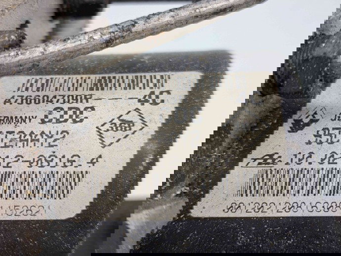 Pompa ABS Renault Scenic 3 [Fabr 2009-2015] 476604709R 1.5 DCI K9K837 81KW / 110CP  