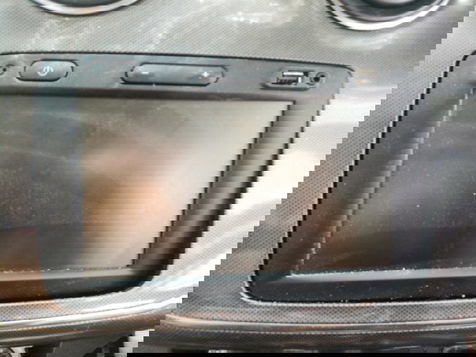 Navigatie Dacia Logan 2 0.9 benz H4B OEM 2012-2020