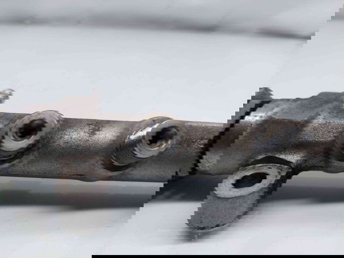 Rampa injectoare Skoda Octavia 3 (5E3) [Fabr 2012-prezent] 04L089B / 057130764AB 1.6 TDI CLHA  