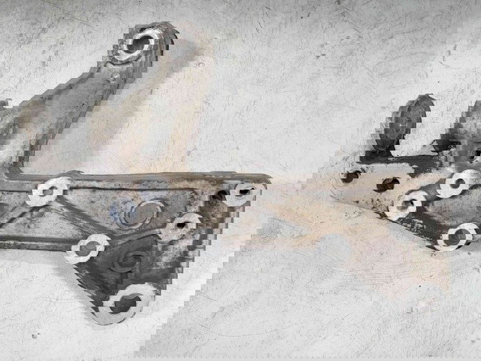 Suport brat-dreapta 103 KW / 140 CP  Skoda Octavia 2 Combi (1Z5) [Fabr 2004-2013] 1K0199295F 2.0 TDI  BMM 064408