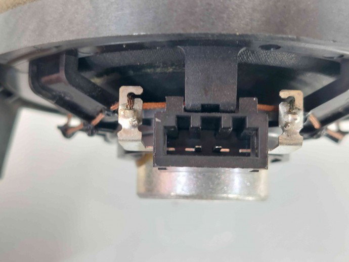 Boxa stanga fata   Audi A6 (4G5, C7) [Fabr 2011-2017] 4G0035454