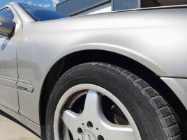 Aripa dreapta fata  Mercedes Clasa C (W203) [Fabr 2000-2007] OEM