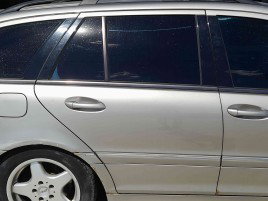 Usa dreapta spate Mercedes Clasa C (W203) [Fabr 2000-2007] OEM