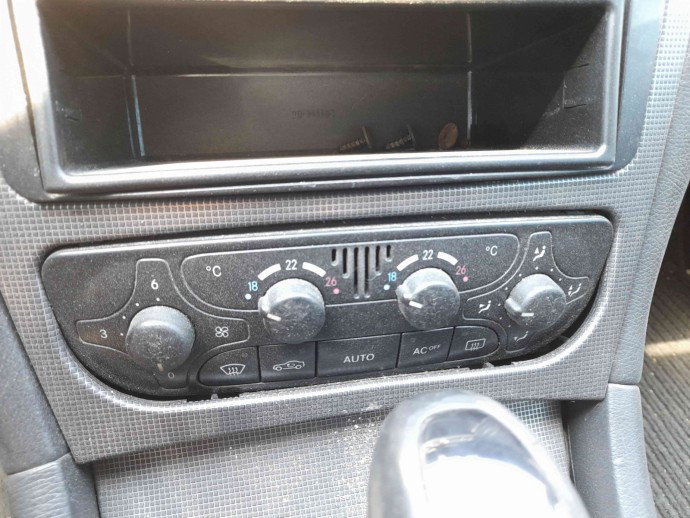 Panou comanda clima  Mercedes Clasa C (W203) [Fabr 2000-2007] OEM 3.2 V6 BENZ 112946