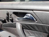 Maner interior dreapta fata 160 KW / 218 CP Mercedes Clasa C (W203) [Fabr 2000-2007] OEM