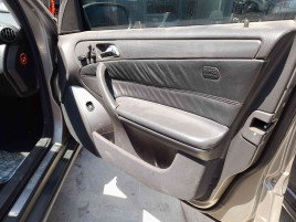 Tapiterie usa dreapta fata 160 KW / 218 CP Mercedes Clasa C (W203) [Fabr 2000-2007] OEM