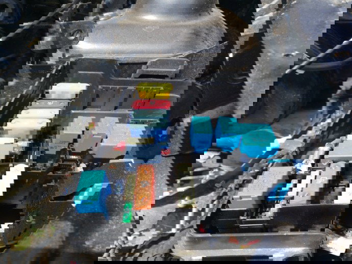 Panou sigurante Dacia Logan 2 0.9 benz H4B OEM 2012-2020