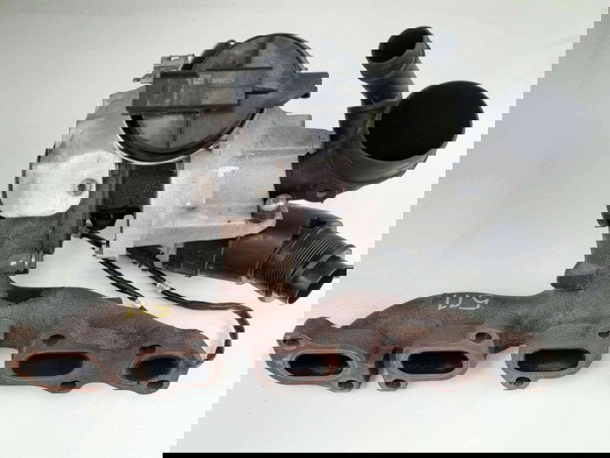 Turbina Turbosuflanta 04L253010T Volkswagen Tiguan 2 2.0 TDI