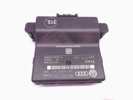 Unitate Modul Calculator CAN Gateway Volkswagen Caddy 1K0907530H / 1K0907951