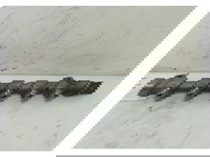 Rampa injectoare Hyundai i30 1.6 R89A 314002A420 2007-2012