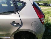 Aripa stanga spate Hyundai i30 1.6 R89A OEM 2007-2012