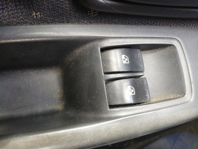 Butoane geamuri electrice Renault Clio 2 1.2 D4F OEM 1998-2004