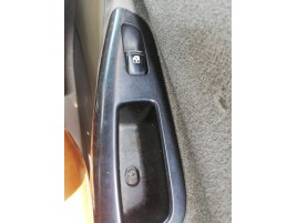 Buton geam electric dreapta spate Daewoo Nubira 1.6benz OEM 2000-2002