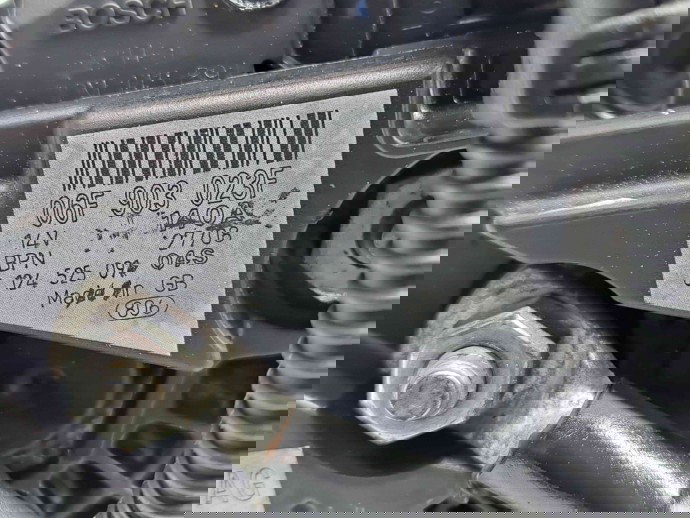 Alternator Seat Leon (1P1) [Fabr 2005-2011] 06F903023F 1.9 TDI BXE 77KW / 105CP  