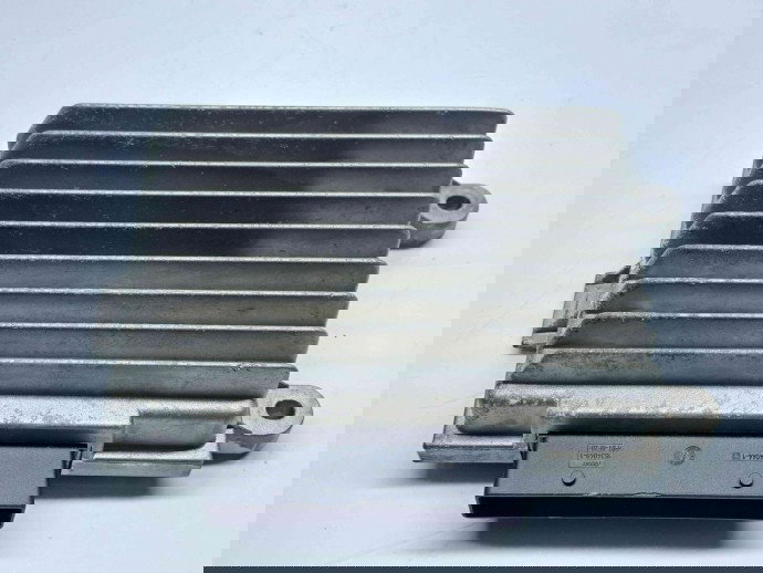  Amplificator audio Audi TT (8J3) [Fabr 2006-2013] 8J0035223B