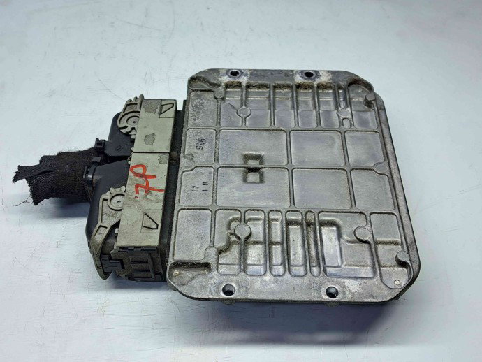 Calculator motor ECU Opel Astra J [Fabr 2009-2015] 55577647 1.7 CDTI A17DTJ   