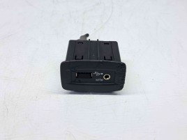  Conector auxiliar USB Renault Scenic 3 [Fabr 2009-2015] 280230006R
