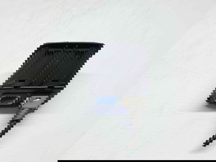  Conector auxiliar USB Renault Scenic 3 [Fabr 2009-2015] 280230006R