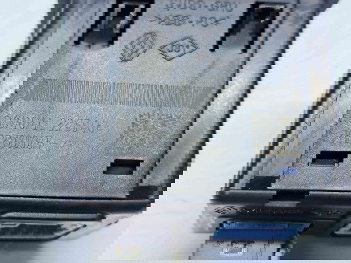  Conector auxiliar USB Renault Scenic 3 [Fabr 2009-2015] 280230006R