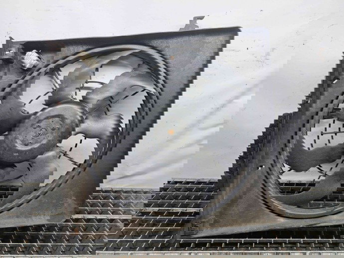 Electroventilator Hyundai i30 (FD) [Fabr 2007-2012] OEM 1.6 CRDI D4FB  