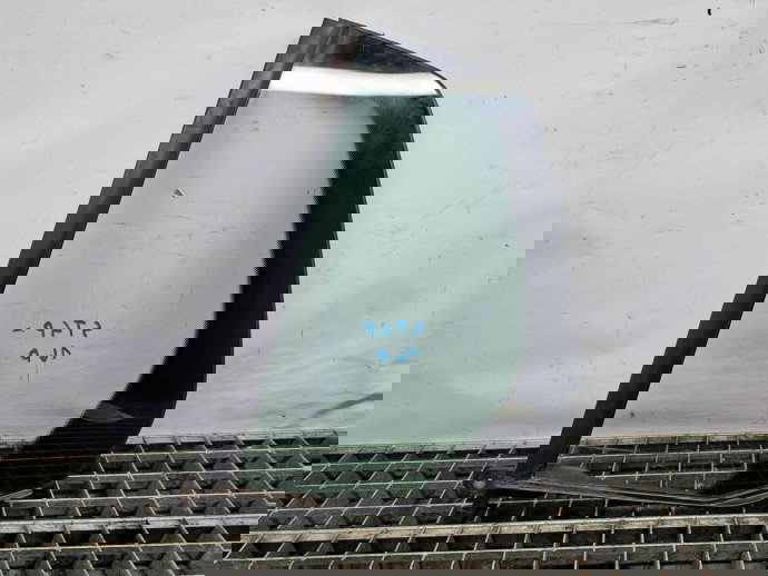 Geam usa stanga spate Volkswagen Golf 6 (5K1) [Fabr 2009-2013] OEM