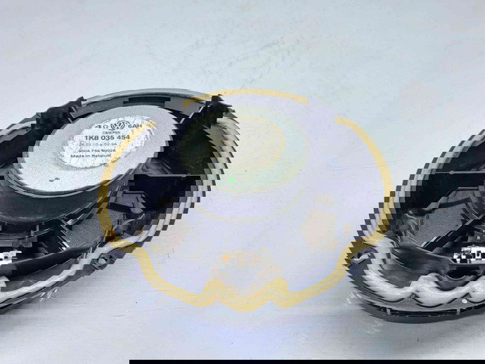  Boxa dreapta fata Volkswagen Golf 6 (5K1) [Fabr 2009-2013] 1K8035454