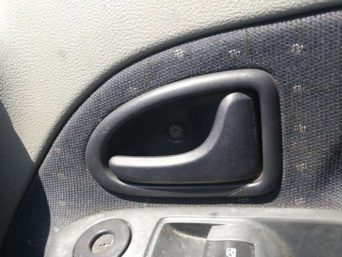 Maner interior usa dreapta fata Renault Clio 2 1.2 D4F OEM 1998-2004