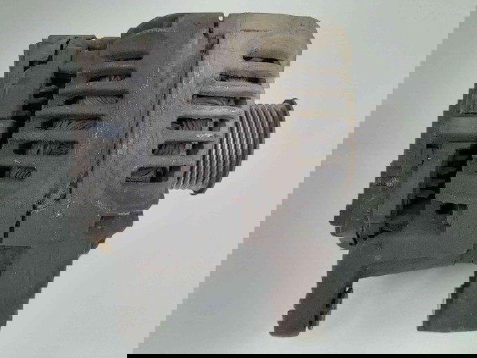 Alternator 74 KW / 101 CP 14V / 100A Opel Astra H Combi [Fabr 2004-2009] 90561168 1.7 CTDI 01328035