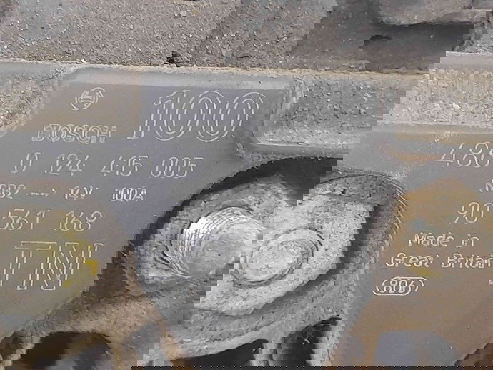 Alternator 74 KW / 101 CP 14V / 100A Opel Astra H Combi [Fabr 2004-2009] 90561168 1.7 CTDI 01328035