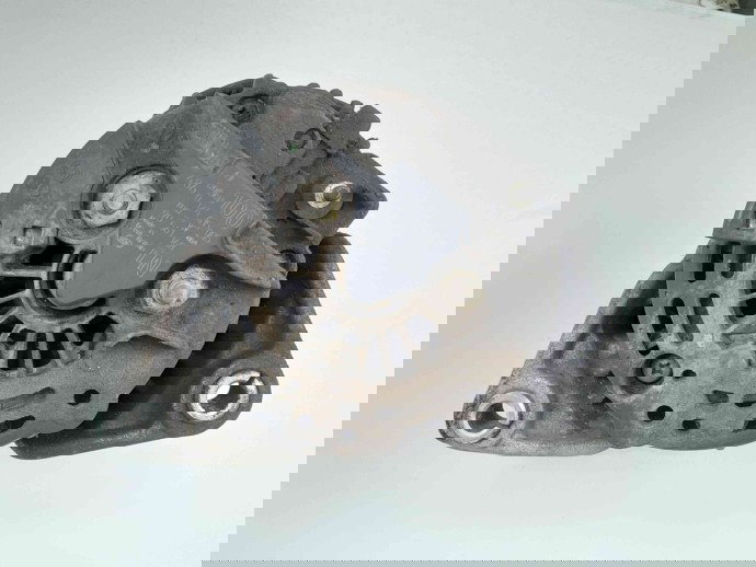 Alternator 74 KW / 101 CP 14V / 100A Opel Astra H Combi [Fabr 2004-2009] 90561168 1.7 CTDI 01328035