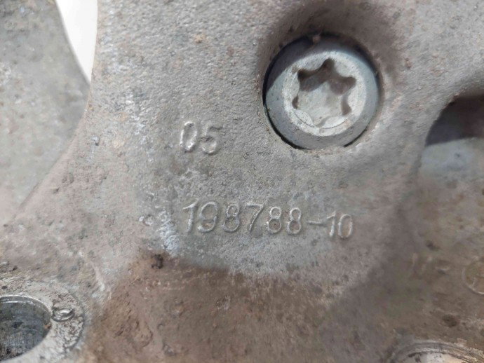 Fuzeta dreapta Bmw 3 (F30) [Fabr 2012-2017] 198788-10 2.0 D N47