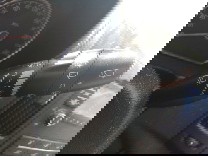 Maneta stergatoare Hyundai i30 1.6 R89A OEM 2007-2012