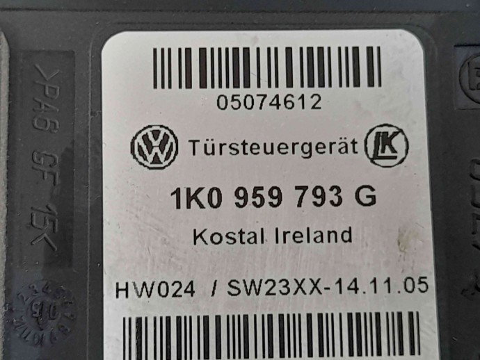 Motoras geam stanga fata  Skoda Octavia 2 (1Z3) [Fabr 2004-2013] 1K0959793G / 1T0959701B