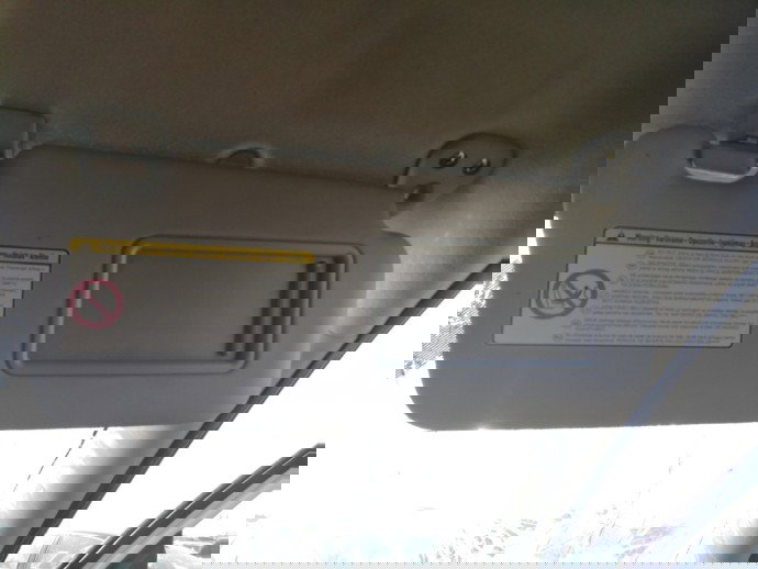 Parasolar dreapta Hyundai i30 1.6 R89A OEM 2007-2012