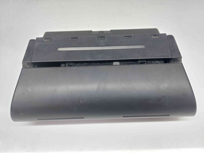 Scrumiera Audi A4 (8D2, B5) [Fabr 1994-2000] 8D0857951G / 8D0857951H