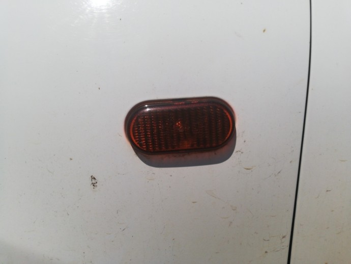 Semnalizare aripa stanga fata Renault Clio 2 1.2 D4F OEM 1998-2004