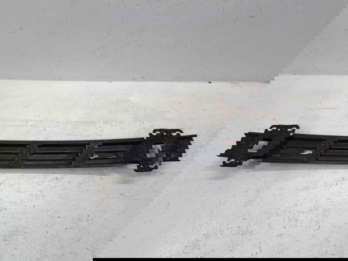 Armatura bara fata Hyundai i30 (FD) [Fabr 2007-2012] OEM