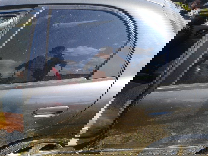 Usa stanga spate Daewoo Nubira 1.6benz OEM 2000-2002