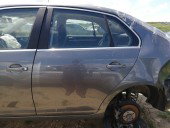Usa stanga spate Volkswagen jetta 1.9 TDI BLS OEM 2005-2010