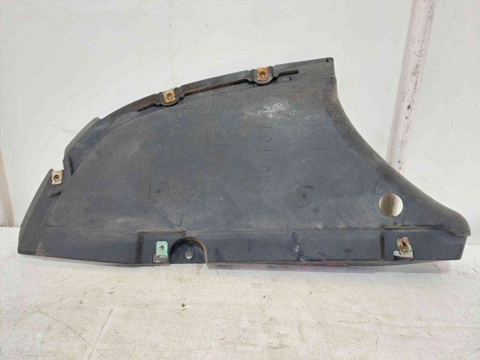 Scut lateral dreapta spate Bmw 3 (F30) [Fabr 2012-2017] 7258048