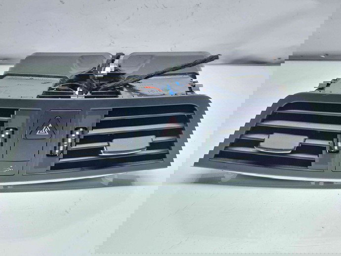  Grila aerisire centrala Mercedes Clasa E (W207) Coupe [Fabr 2009-2012] A2078300054 / 2079053700