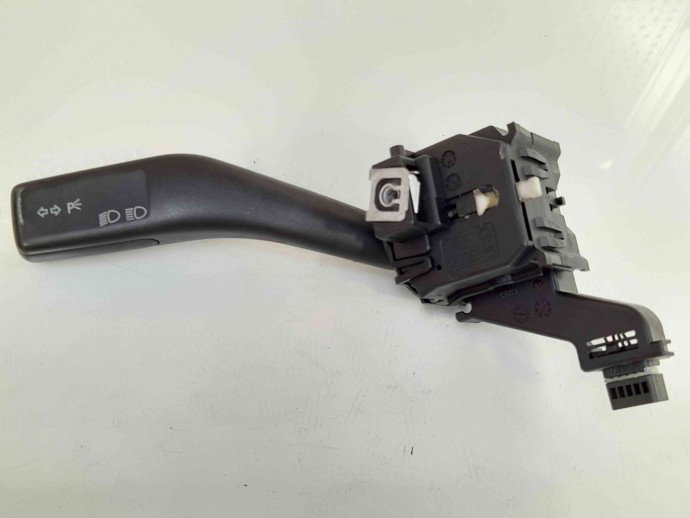 Maneta semnalizare   Skoda Octavia 2 (1Z3) [Fabr 2004-2013] 1K0953513 2.0 