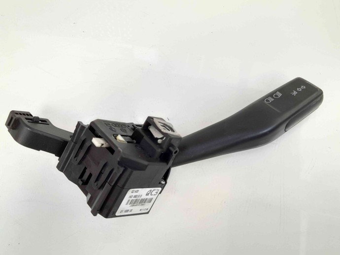 Maneta semnalizare   Skoda Octavia 2 (1Z3) [Fabr 2004-2013] 1K0953513 2.0 