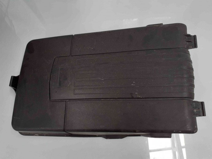 Carcasa baterie   Skoda Octavia 2 (1Z3) [Fabr 2004-2013] 1K0915443A 2.0 