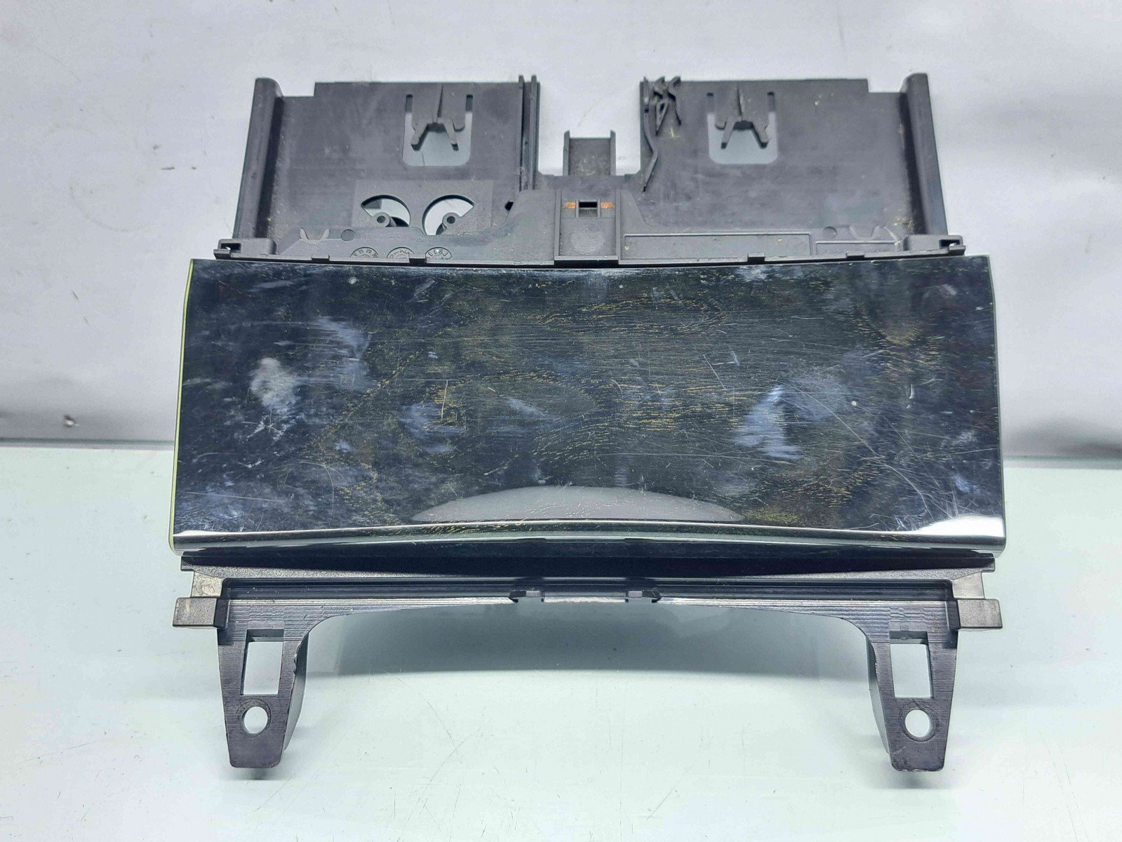 Scrumiera Mercedes Clasa E (W207) Coupe [Fabr 2009-2012] A2046801350 - imagine 1